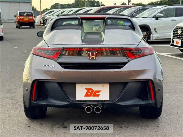 Honda S660 2016-01 7879271-13