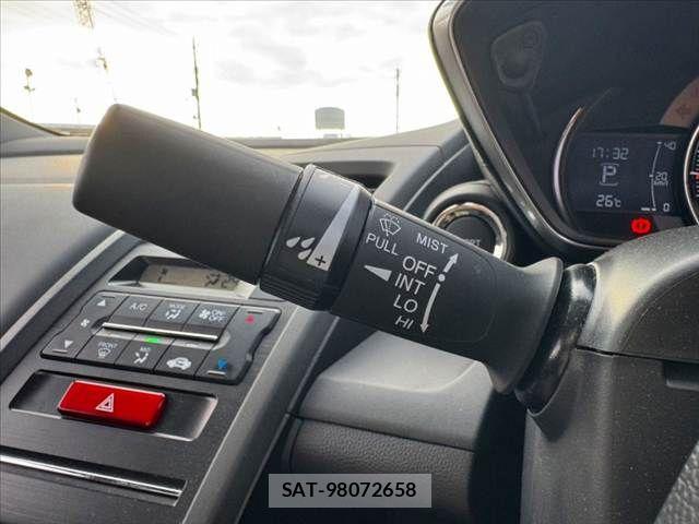 Honda S660 2016-01 7879271-24