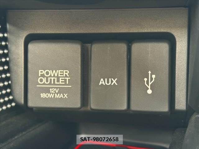 Honda S660 2016-01 7879271-26