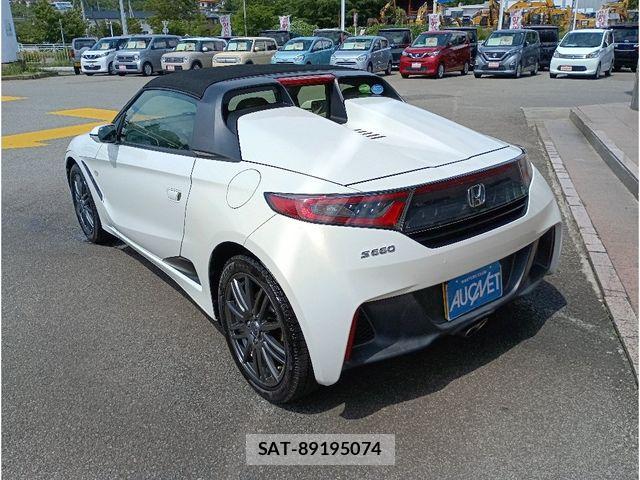 Honda S660 2016-07 7963651-29