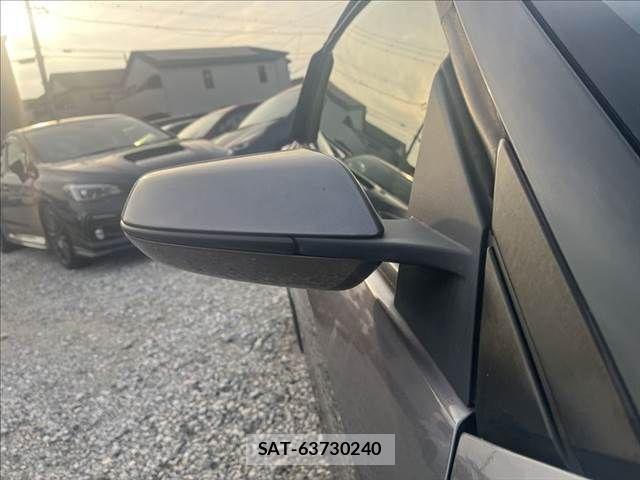 Honda S660 2016-02 7963643-18