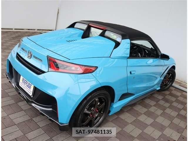 Honda S660 2016-11 8038072-21