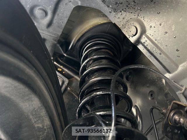 Honda S660 2015-04 8038073-19