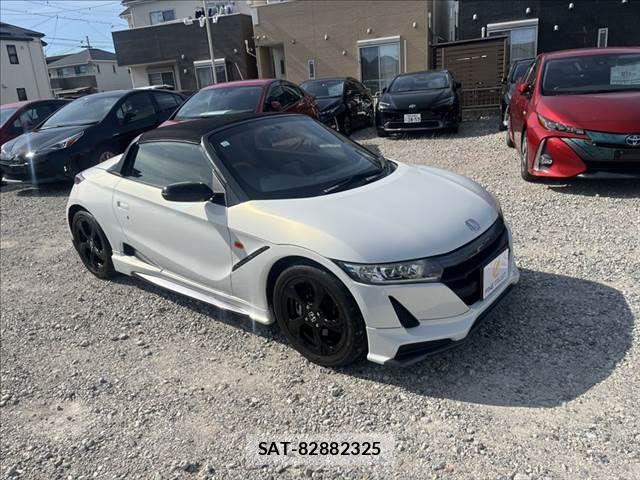 Honda S660 2017-11 8075451-9