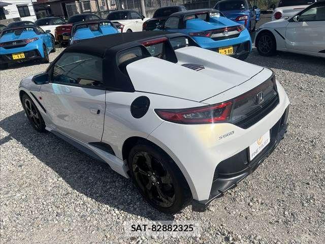 Honda S660 2017-11 8075451-13