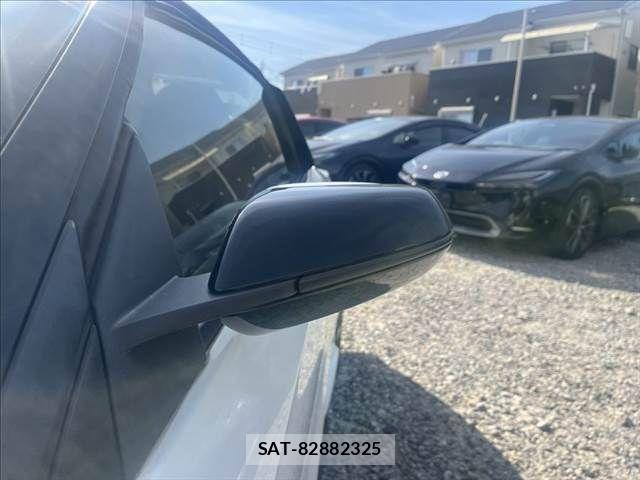 Honda S660 2017-11 8075451-17