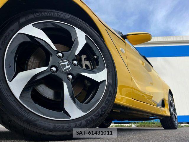 Honda S660 2016-03 8075453-11