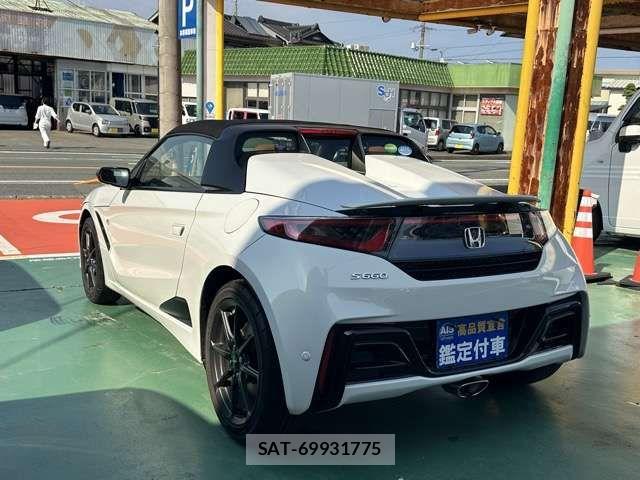 Honda S660 2017-11 8101701-3