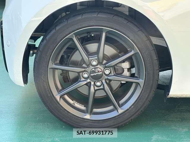 Honda S660 2017-11 8101701-8