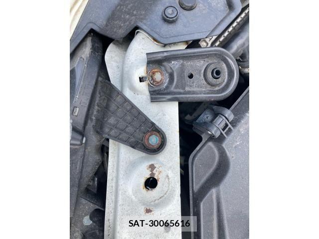 Honda S660 2016-05 8101714-23
