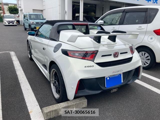 Honda S660 2016-05 8101714-2