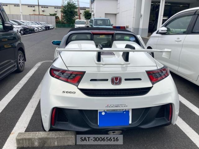 Honda S660 2016-05 8101714-3