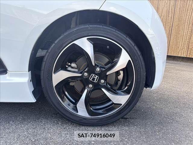 Honda S660 2015-08 8132225-25