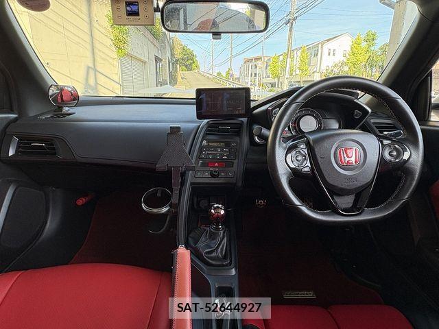 Honda S660 2016-03 8132226-1
