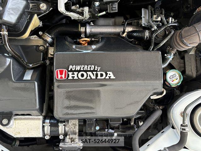 Honda S660 2016-03 8132226-27