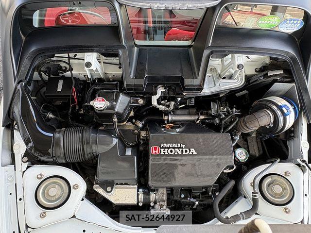 Honda S660 2016-03 8132226-3