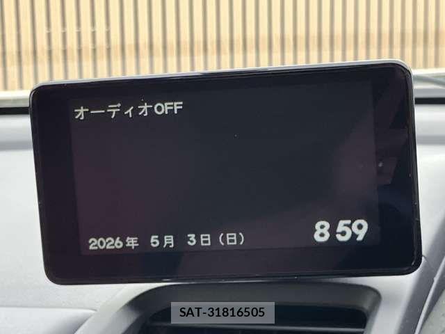 Honda S660 2017-04 8210008-13