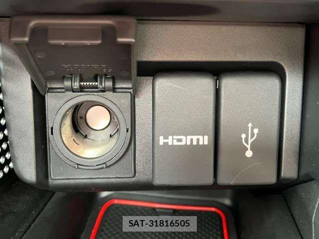 Honda S660 2017-04 8210008-15