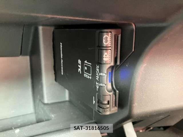 Honda S660 2017-04 8210008-18