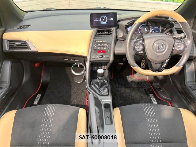 Honda S660 2019-11 8316889-1
