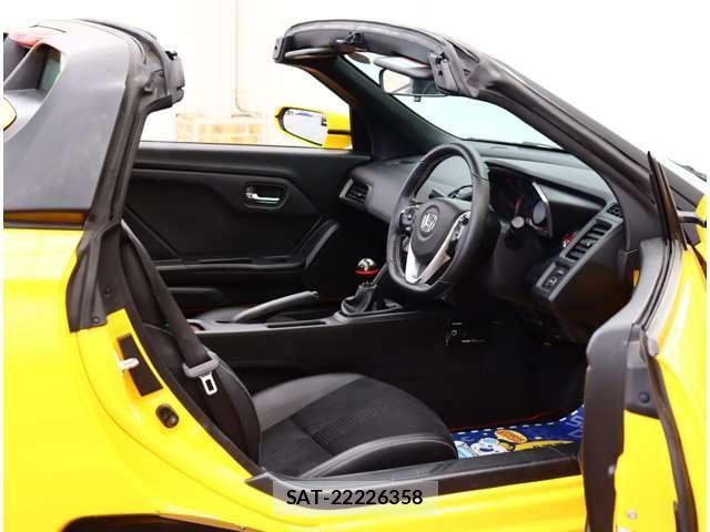 Honda S660 2016-07 8316897-15
