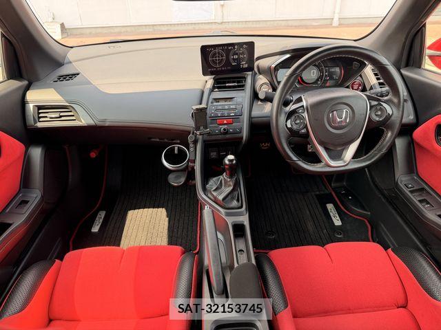 Honda S660 2016-10 8337735-14