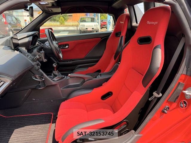 Honda S660 2016-10 8337735-29