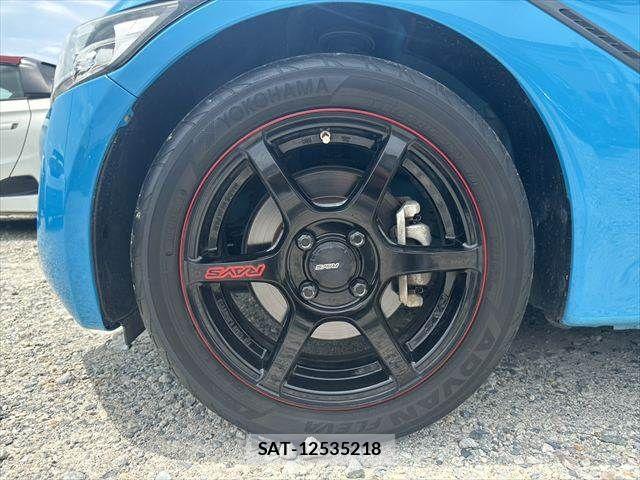Honda S660 2016-10 8337740-23