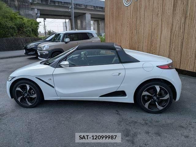 Honda S660 2017-03 8337736-16