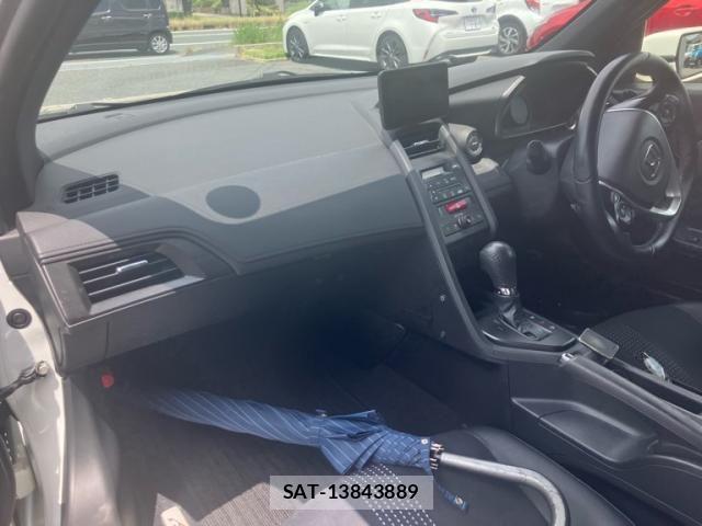 Honda S660 2015-09 8355536-11