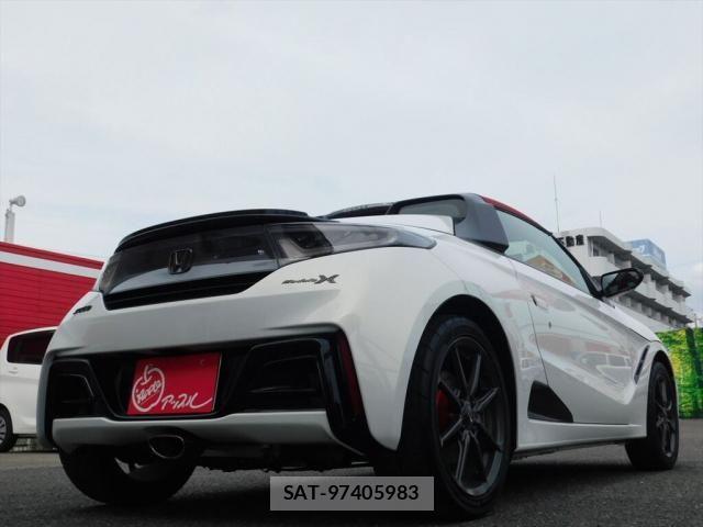 Honda S660 2022-01 8368535-7