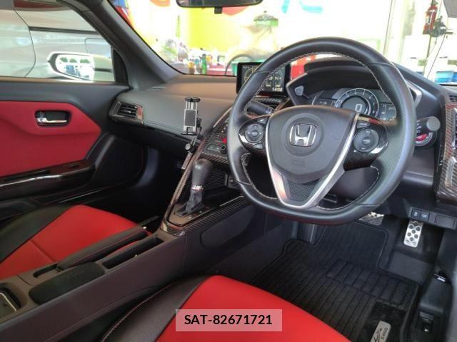 Honda S660 2016-11 8368539-2