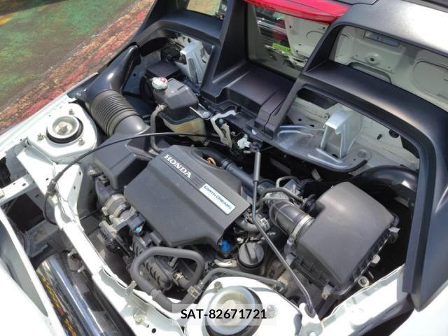 Honda S660 2016-11 8368539-29