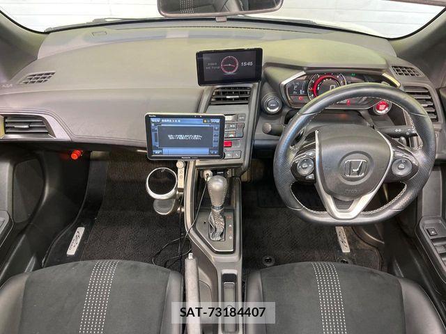 Honda S660 2019-08 8368538-1