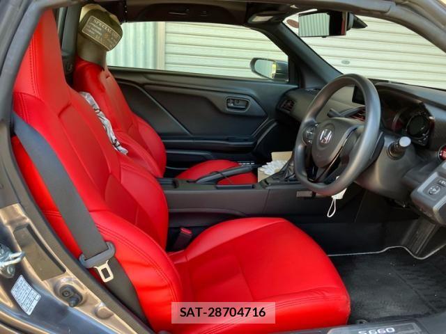 Honda S660 2018-06 8372153-9