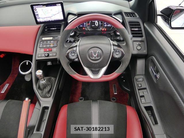 Honda S660 2021-06 8414803-10