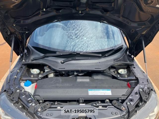 Honda S660 2016-04 8486053-19