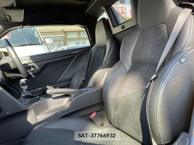 Honda S660 2019-04 8527184-22