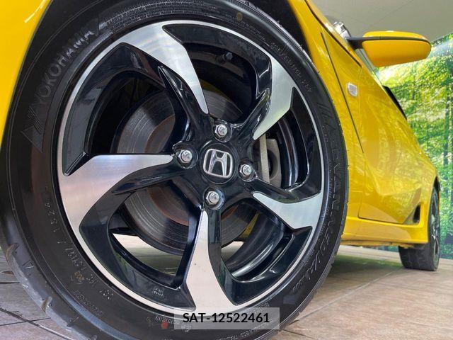 Honda S660 2015-08 8628752-10