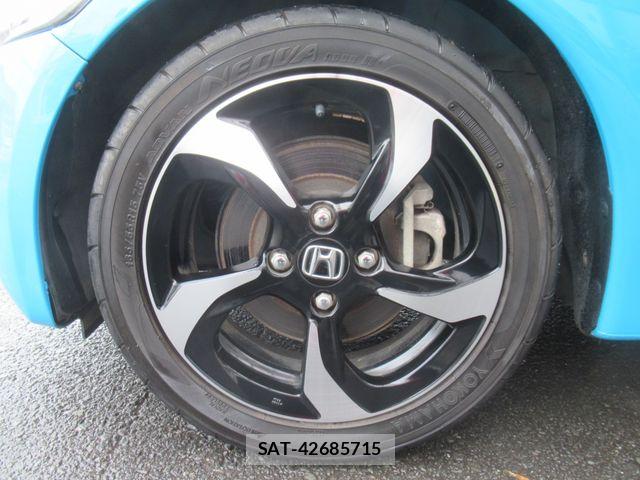 Honda S660 2015-10 8666870-12