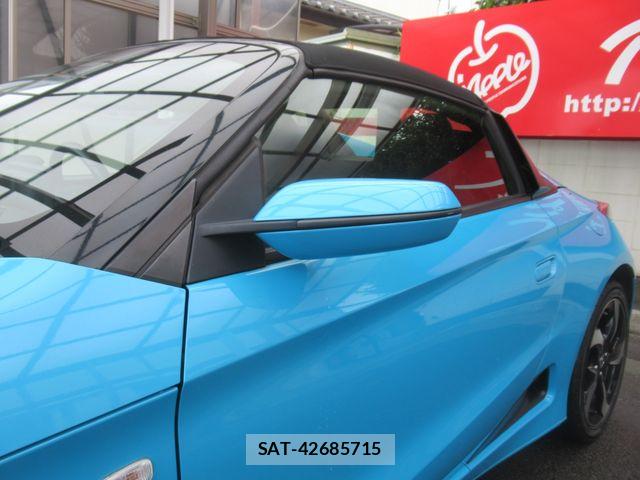 Honda S660 2015-10 8666870-26