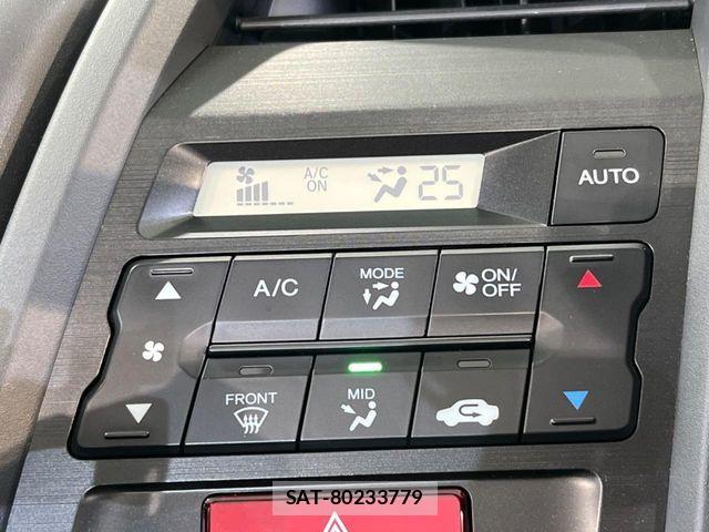 Honda S660 2017-08 8831423-4