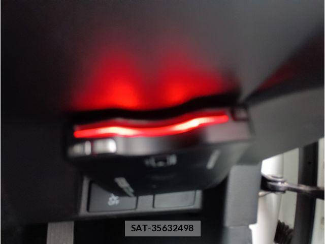 Honda S660 2015-12 8849962-13