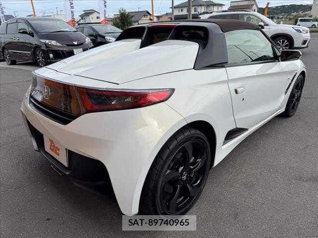 Honda S660 2019-08 8881984-13