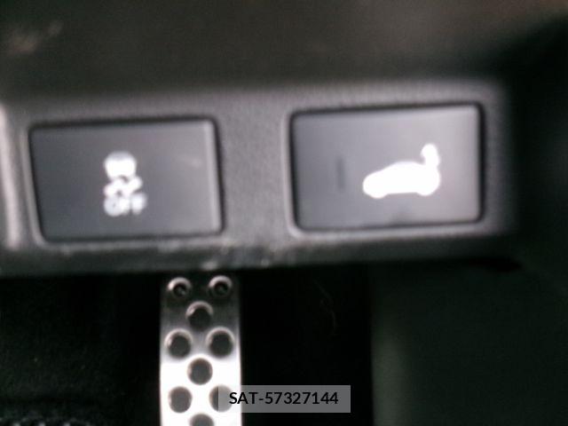 Honda S660 2017-09 8881987-15