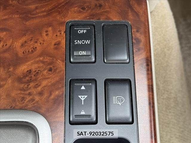 Nissan SAFARI 2006-03 6691234-23