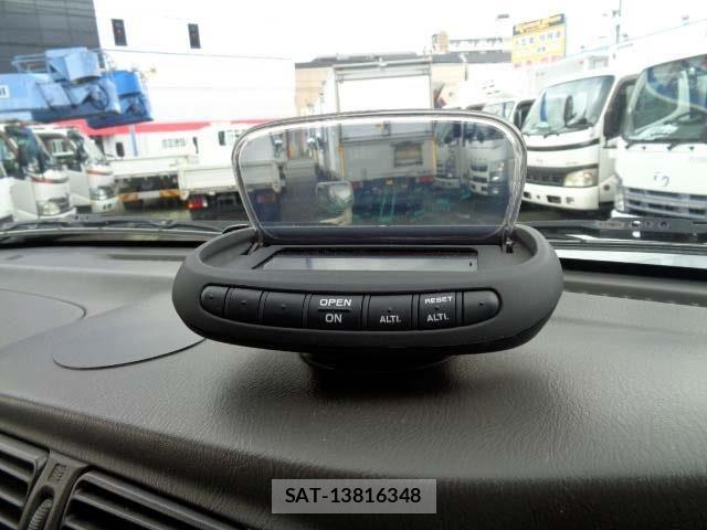 Nissan SAFARI 2000-10 7272886-9