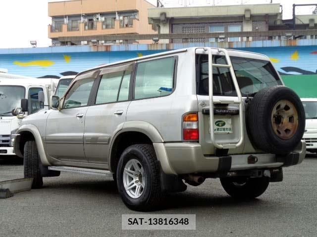 Nissan SAFARI 2000-10 7272886-1