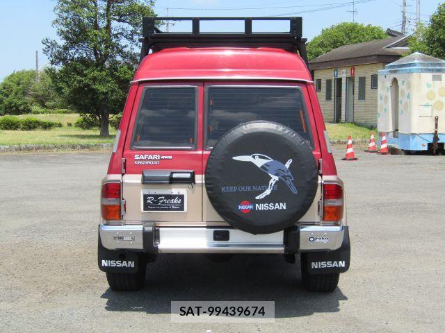 Nissan SAFARI 1991-11 7980905-5
