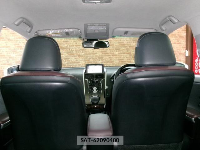 Toyota SAI 2013-11 1093759-11